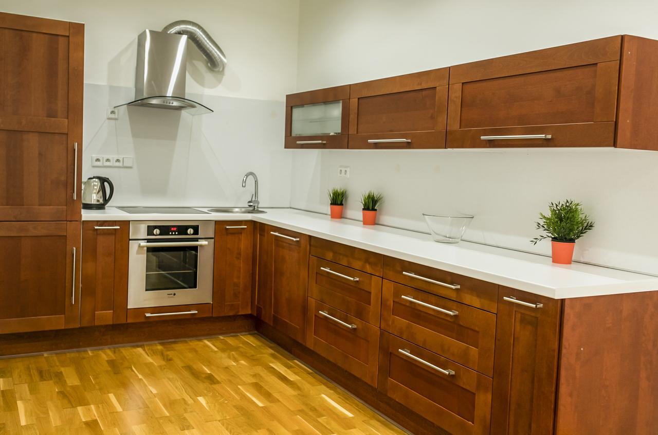 Apartment Korunni Dvur 130M2, 2 Free Parkings Prague Luaran gambar