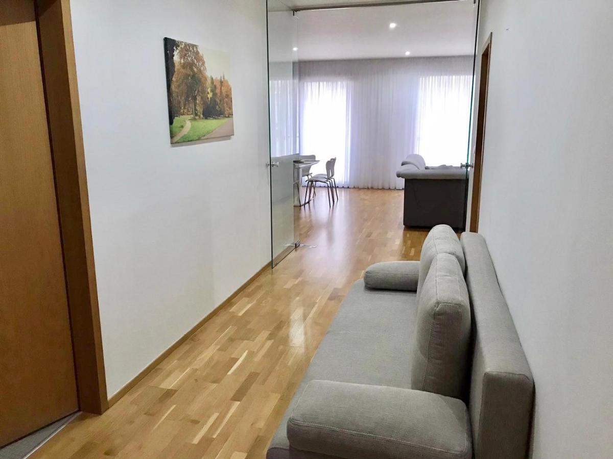 Apartment Korunni Dvur 130M2, 2 Free Parkings Prague Luaran gambar